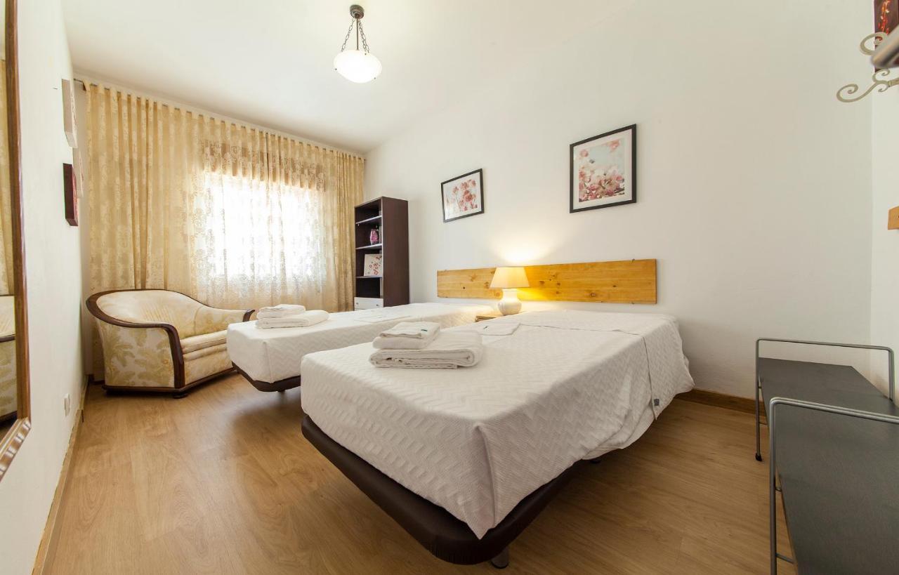 O - Sao Goncalo Central Guesthouse Лагуш Номер фото